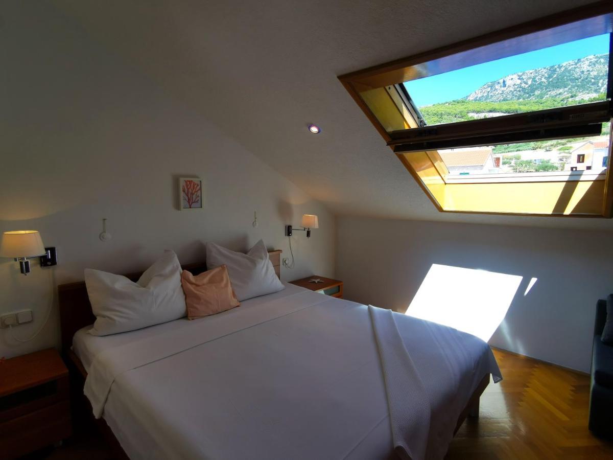 Villa Mira Bol Exteriér fotografie