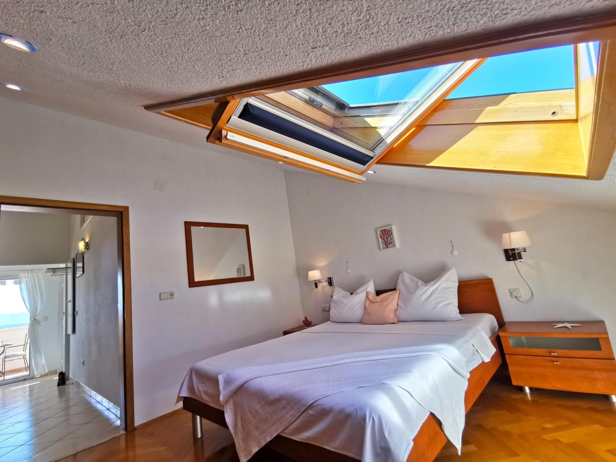 Villa Mira Bol Pokoj fotografie